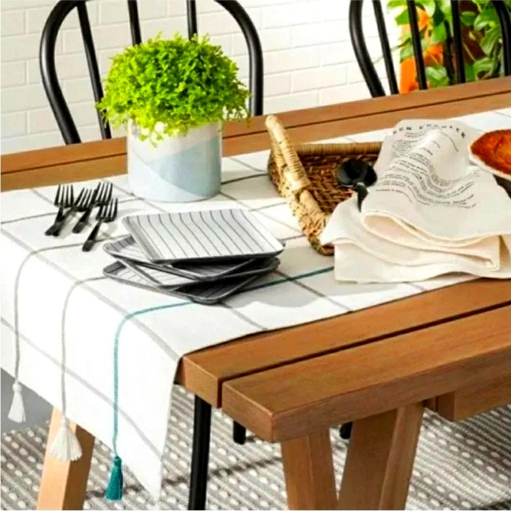 Brand New Hearth and Hand Table Runner 72”x14”🎁